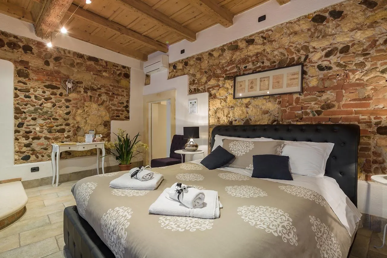 B&B Mela Verona 0*,  Italy